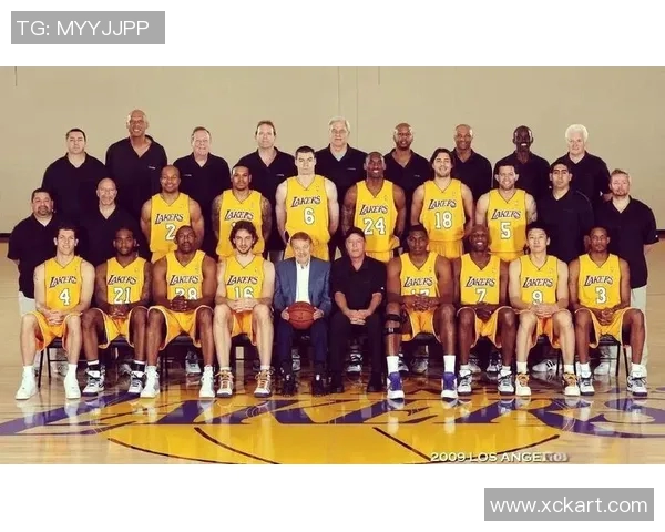 足球明星如何看待科比的职业精神与奋斗历程 足球明星如何看待科比的职业精神与奋斗历程