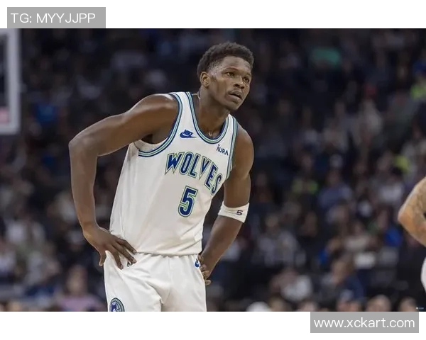 篮球明星经典动作解析与技巧分享助你提升球技与比赛表现